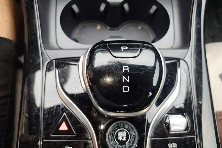 Used BYD Qin PLUS 2023 Champion Edition DM-i 55KM Leading Model Gear Lever