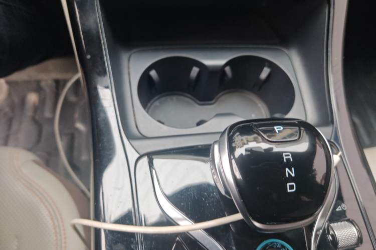 Used BYD Qin PLUS 2023 Champion Edition DM-i 55KM Leading Model Gear Lever