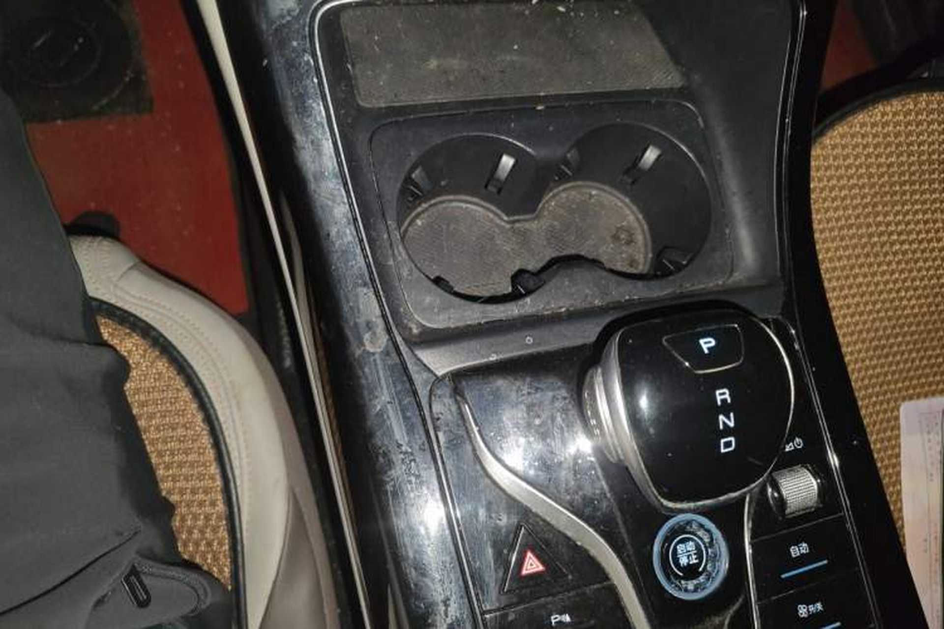 Used BYD Qin PLUS 2023 Champion Edition DM-i 55KM Leading Model Gear Lever