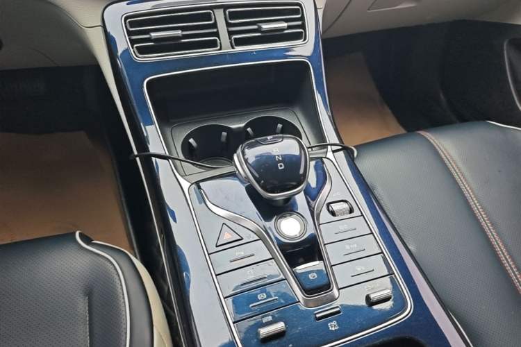 Used BYD Qin PLUS 2023 Champion Edition EV 420KM Superior Model Gear Lever