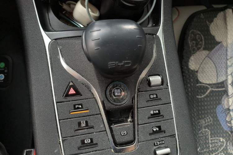 Used BYD Qin PLUS 2023 Champion Edition EV 510KM Beyond Model Gear Lever