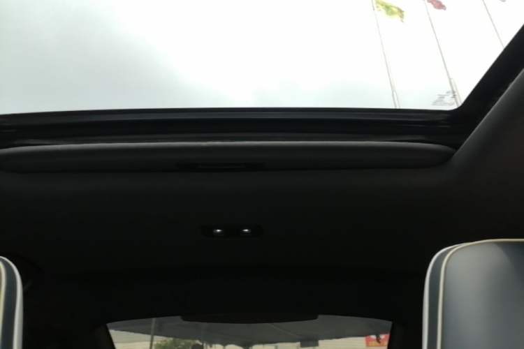 Used BYD Qin PLUS 2023 Champion Edition DM-i 120KM Leading Model Headliner