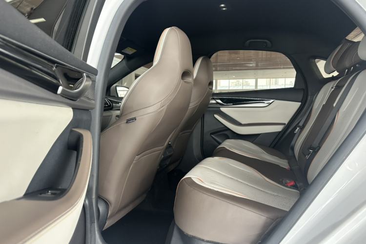 Used BYD Qin PLUS 2023 Champion Edition EV 420KM Leading Model Interior 2