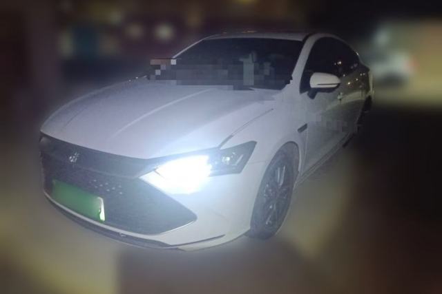 Ojetý BYD Qin PLUS 2023 Champion Edition DM-i 120KM Excellence Model