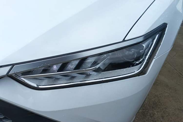 Used BYD Qin PLUS 2023 Champion Edition DM-i 55KM Superior Model Left Front Headlight