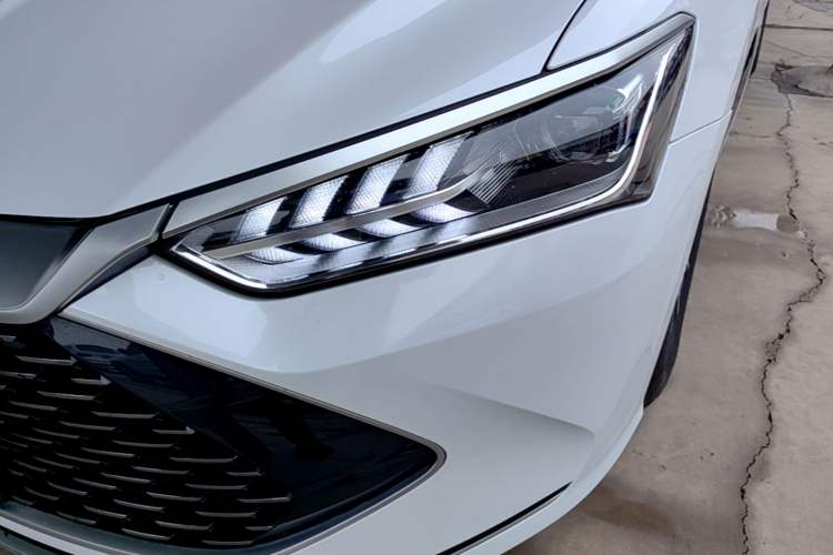 Used BYD Qin PLUS 2023 Champion Edition DM-i 55KM Leading Model Left Front Headlight