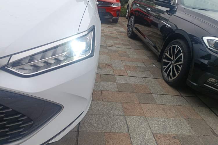 Used BYD Qin PLUS 2023 Champion Edition DM-i 55KM Leading Model Left Front Headlight