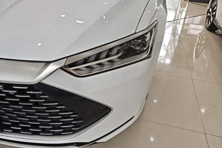 Used BYD Qin PLUS 2023 Champion Edition DM-i 120KM Beyond Model Left Front Headlight