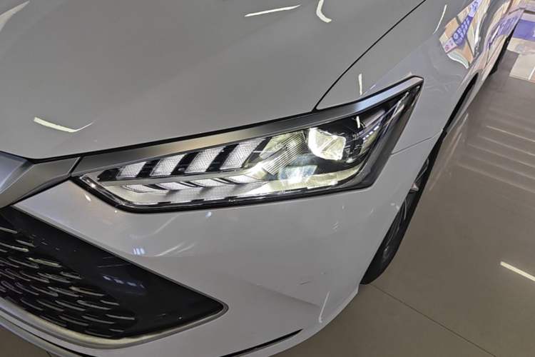 Used BYD Qin PLUS 2023 Champion Edition DM-i 55KM Leading Model Left Front Headlight