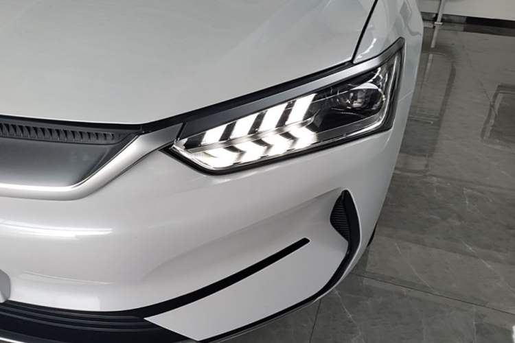 Used BYD Qin PLUS 2023 Champion Edition EV 510KM Leading Model Left Front Headlight
