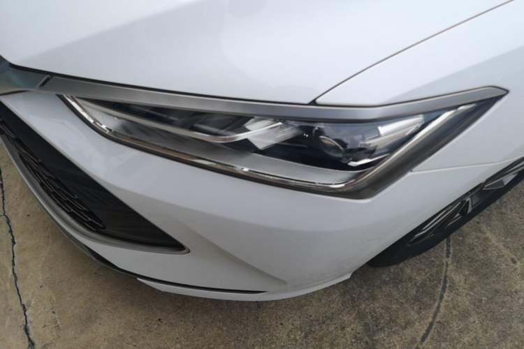 Used BYD Qin PLUS 2023 Champion Edition DM-i 55KM Leading Model Left Front Headlight
