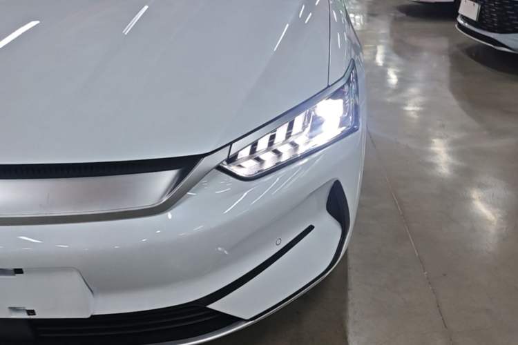 Used BYD Qin PLUS 2023 Champion Edition EV 420KM Superior Model Left Front Headlight