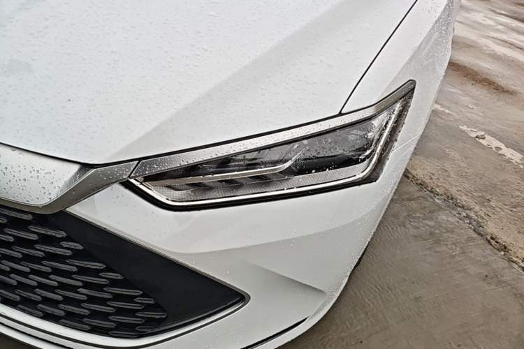 Used BYD Qin PLUS 2023 Champion Edition DM-i 55KM Leading Model Left Front Headlight