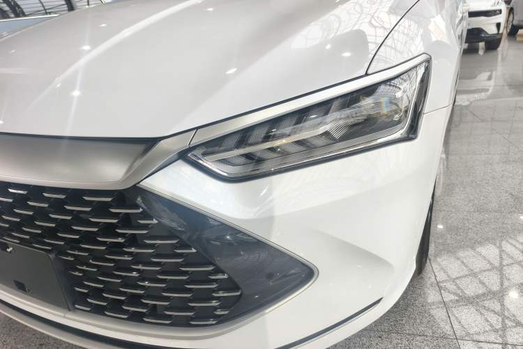Used BYD Qin PLUS 2023 Champion Edition DM-i 120KM Beyond Model Left Front Headlight