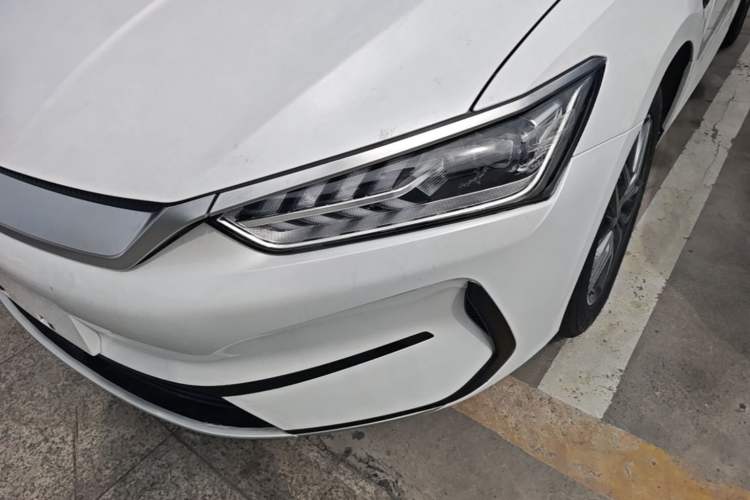 Used BYD Qin PLUS 2023 Champion Edition EV 420KM Leading Model Left Front Headlight