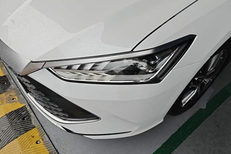 Used BYD Qin PLUS 2023 Champion Edition DM-i 120KM Leading Model Left Front Headlight