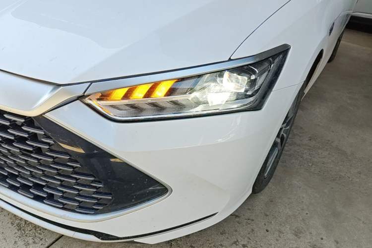 Used BYD Qin PLUS 2023 Champion Edition DM-i 120KM Leading Model Left Front Headlight