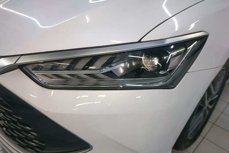 Used BYD Qin PLUS 2023 Champion Edition DM-i 120KM Beyond Model Left Front Headlight