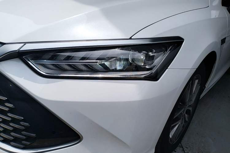 Used BYD Qin PLUS 2023 Champion Edition DM-i 55KM Superior Model Left Front Headlight