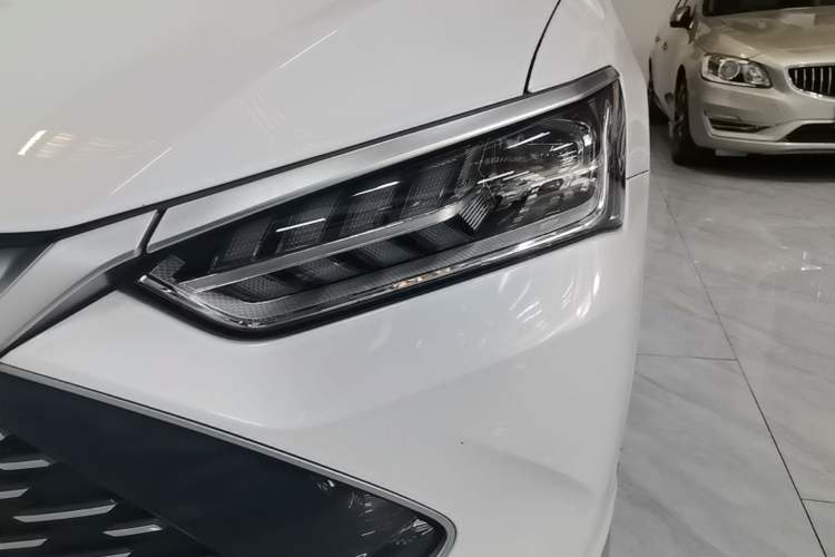 Used BYD Qin PLUS 2023 Champion Edition DM-i 55KM Leading Model Left Front Headlight