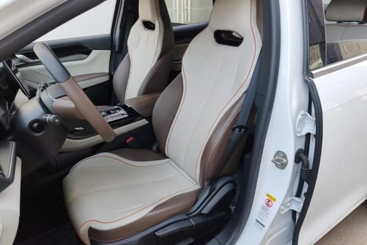Used BYD Qin PLUS 2023 Champion Edition DM-i 120KM Leading Model Left Front Seat