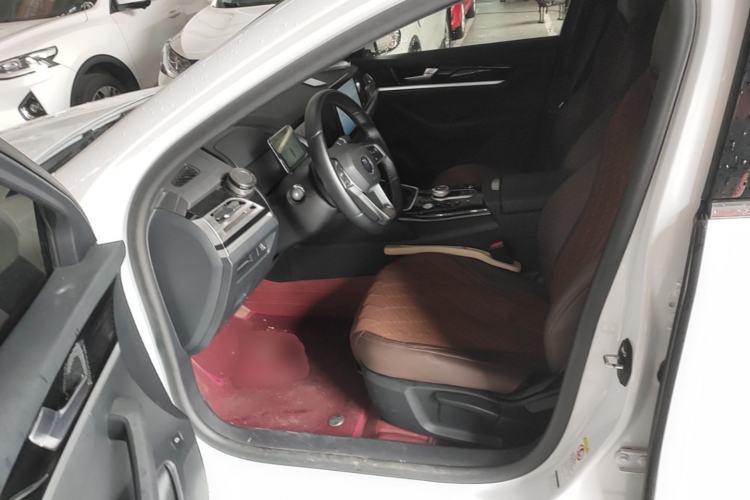 Used BYD Qin PLUS 2023 EV 510KM Travel Edition Left Front Seat