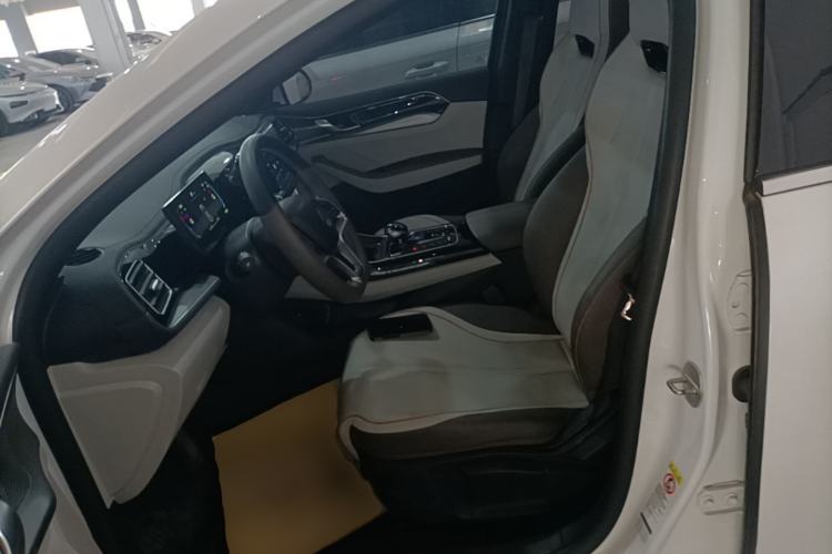 Used BYD Qin PLUS 2023 Champion Edition EV 420KM Leading Model Left Front Seat