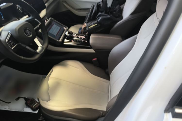 Used BYD Qin PLUS 2023 Champion Edition DM-i 55KM Leading Model Left Front Seat