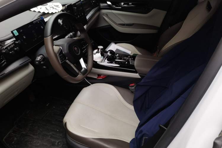Used BYD Qin PLUS 2023 Champion Edition DM-i 55KM Leading Model Left Front Seat