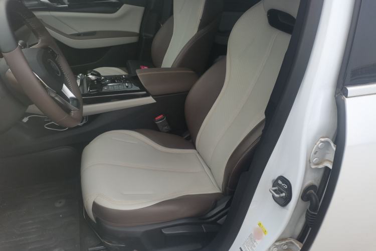 Used BYD Qin PLUS 2023 Champion Edition DM-i 55KM Leading Model Left Front Seat