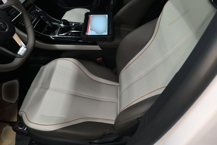 Used BYD Qin PLUS 2023 Champion Edition DM-i 120KM Beyond Model Left Front Seat