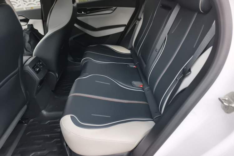 Used BYD Qin PLUS 2023 Champion Edition DM-i 120KM Beyond Model Left Rear Seat