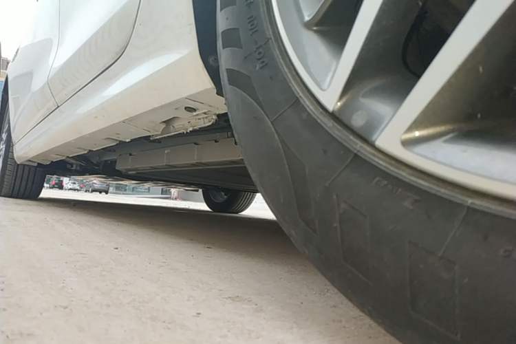 Used BYD Qin PLUS 2023 Champion Edition DM-i 120KM Leading Model Left Side Sill
