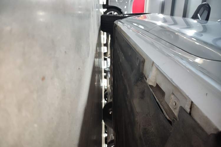 Used BYD Qin PLUS 2023 Champion Edition EV 510KM Leading Model Left Side Sill