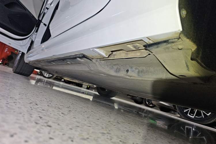 Used BYD Qin PLUS 2023 Champion Edition EV 510KM Beyond Model Left Side Sill