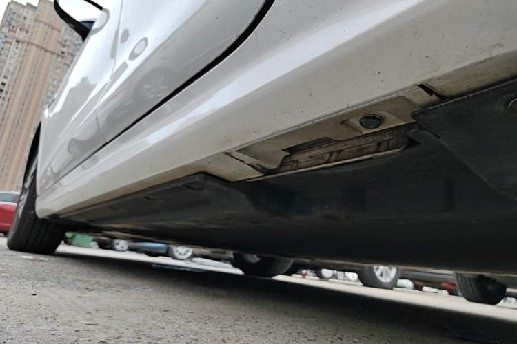 Used BYD Qin PLUS 2023 Champion Edition EV 420KM Superior Model Left Side Sill