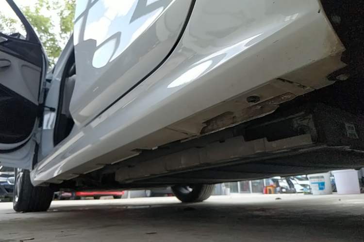 Used BYD Qin PLUS 2023 Champion Edition DM-i 120KM Beyond Model Left Side Sill
