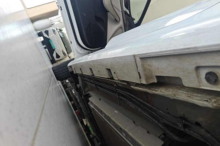 Used BYD Qin PLUS 2023 Champion Edition DM-i 120KM Beyond Model Left Side Sill