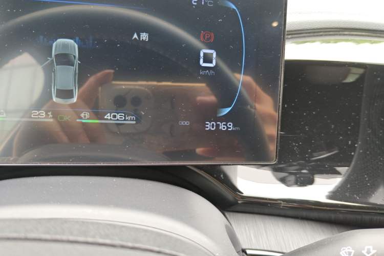 Used BYD Qin PLUS 2023 Champion Edition DM-i 55KM Leading Model Odometer Close Up