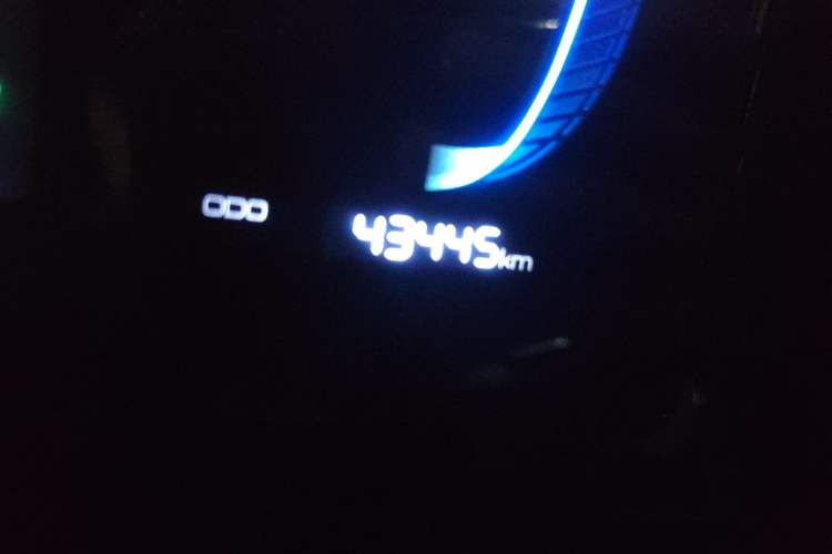 Used BYD Qin PLUS 2023 Champion Edition EV 420KM Superior Model Odometer Close Up