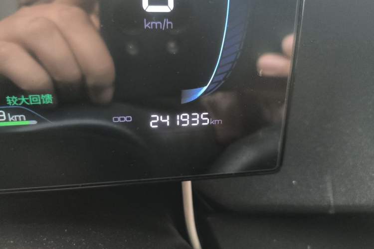 Used BYD Qin PLUS 2023 Champion Edition EV 510KM Beyond Model Odometer Close Up
