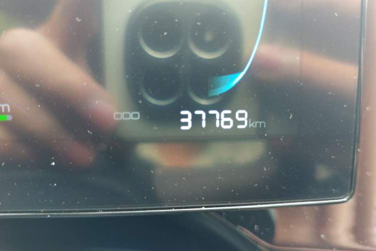 Used BYD Qin PLUS 2023 Champion Edition DM-i 55KM Leading Model Odometer Close Up