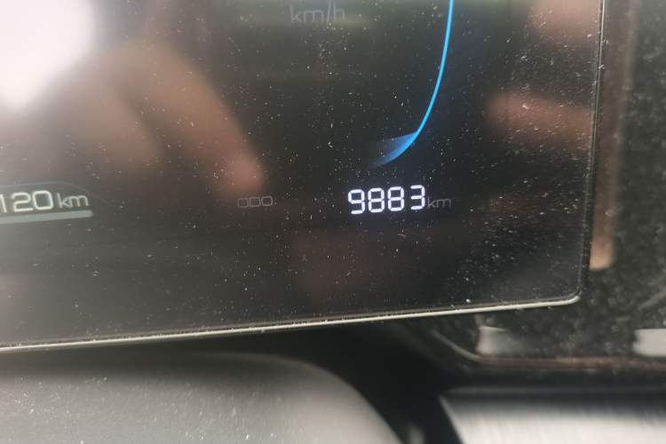 Used BYD Qin PLUS 2023 Champion Edition DM-i 55KM Leading Model Odometer Close Up