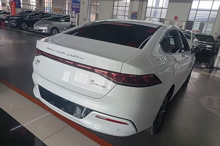 Used BYD Qin PLUS 2023 Champion Edition DM-i 55KM Leading Model Rear Right 45 Deg