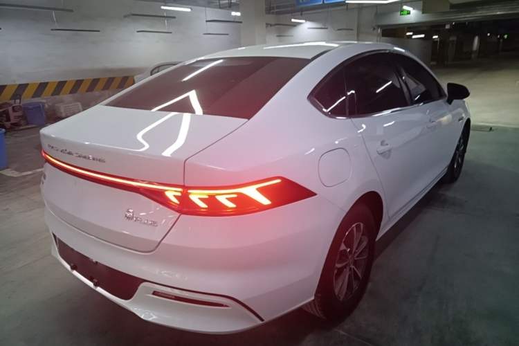Used BYD Qin PLUS 2023 Champion Edition DM-i 55KM Leading Model Rear Right 45 Deg