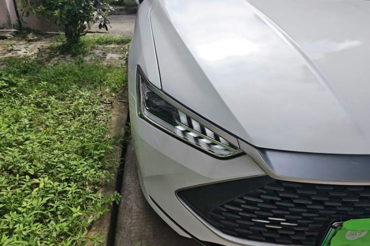 Used BYD Qin PLUS 2023 Champion Edition DM-i 55KM Leading Model Right Front Headlight