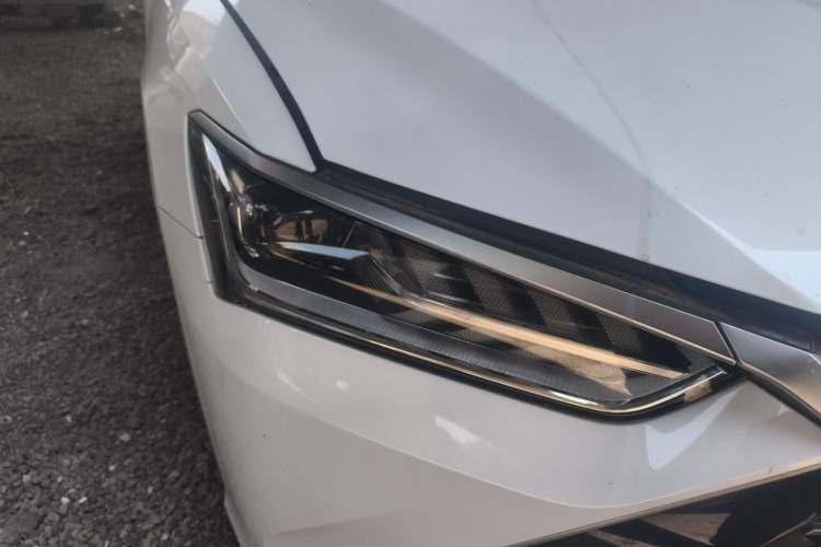 Used BYD Qin PLUS 2023 Champion Edition DM-i 55KM Leading Model Right Front Headlight