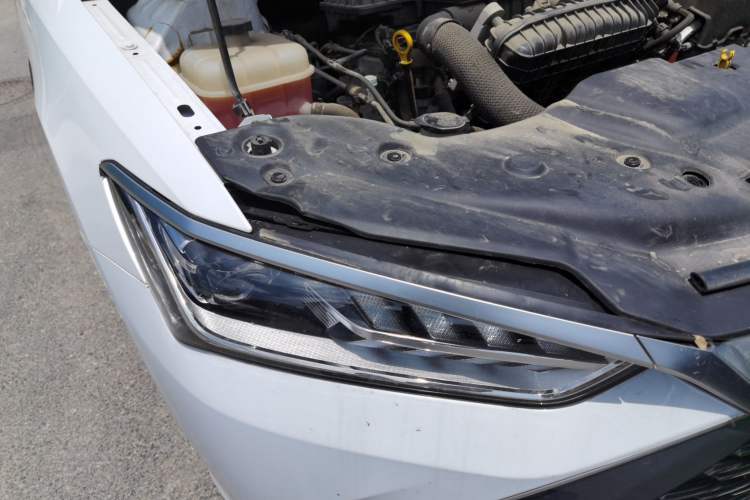 Used BYD Qin PLUS 2023 Champion Edition DM-i 120KM Leading Model Right Front Headlight
