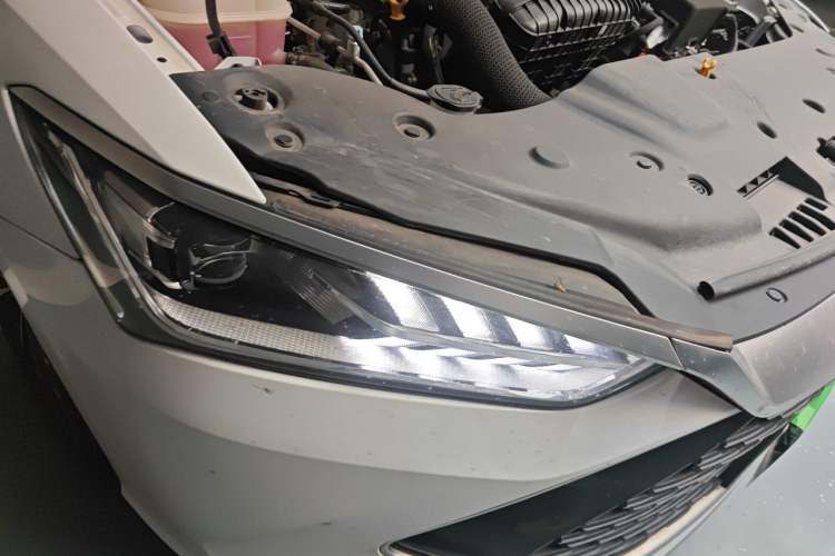 Used BYD Qin PLUS 2023 Champion Edition DM-i 55KM Leading Model Right Front Headlight