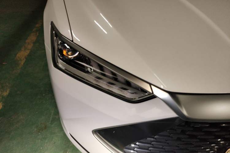 Used BYD Qin PLUS 2023 Champion Edition DM-i 55KM Leading Model Right Front Headlight